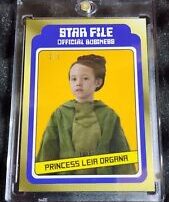 2022 Topps Star Wars NYCC 1/1 Princess Leia Organa Star File #7 – Gold 1 of 1