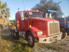 2001 KENWORTH T800 N14 CUMMINS 18 SPD TRIAXLE SMALL SLEEPER